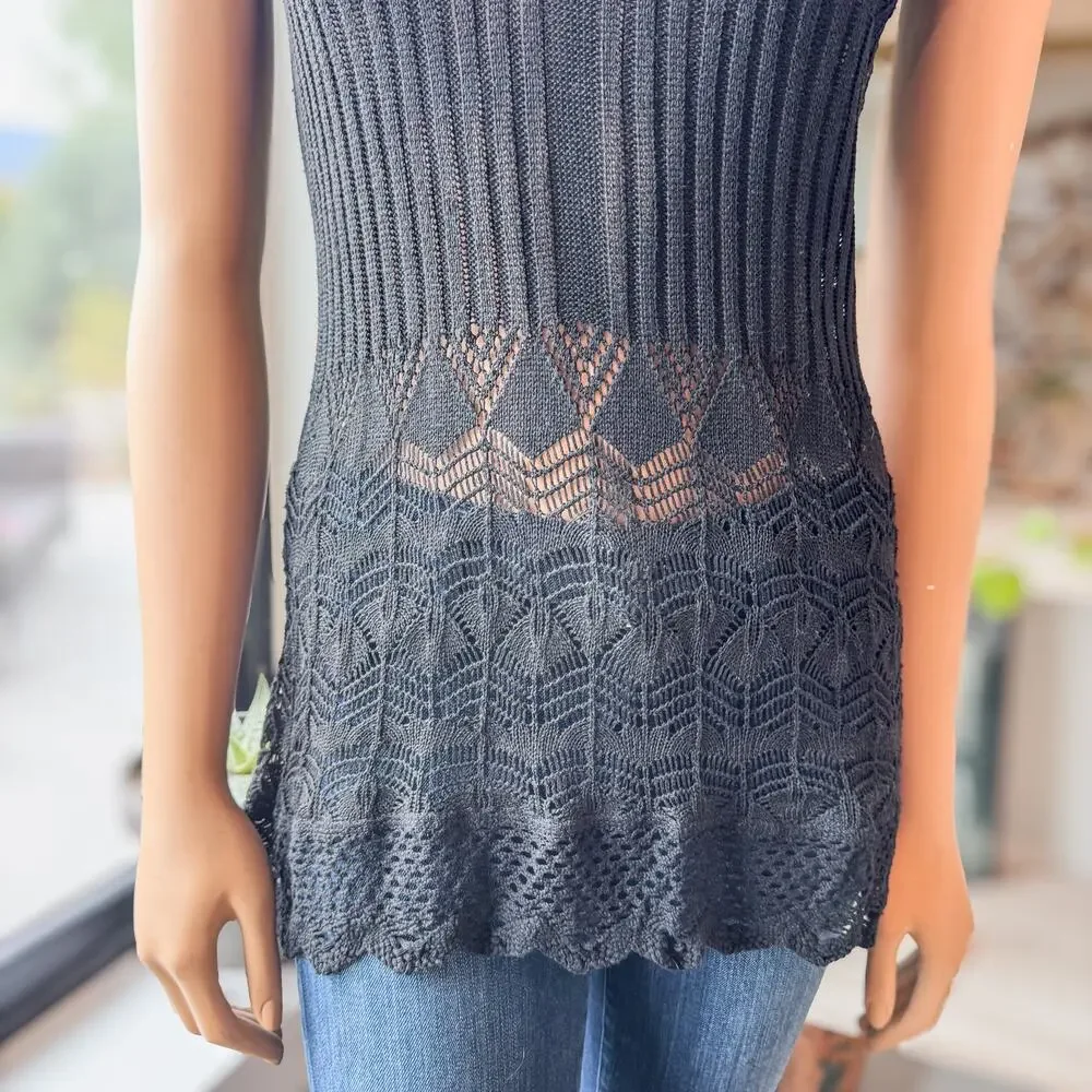 MONORENO, Y2K Black Crocheted Top w Scalloped Accents Whimsigoth Women's Medium - Picture 6 of 11